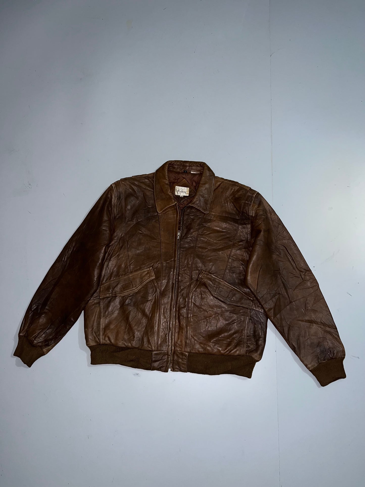 !                                                                                                                                                           Super Premium Original Leather (XL/2XL) (Minor cuts)