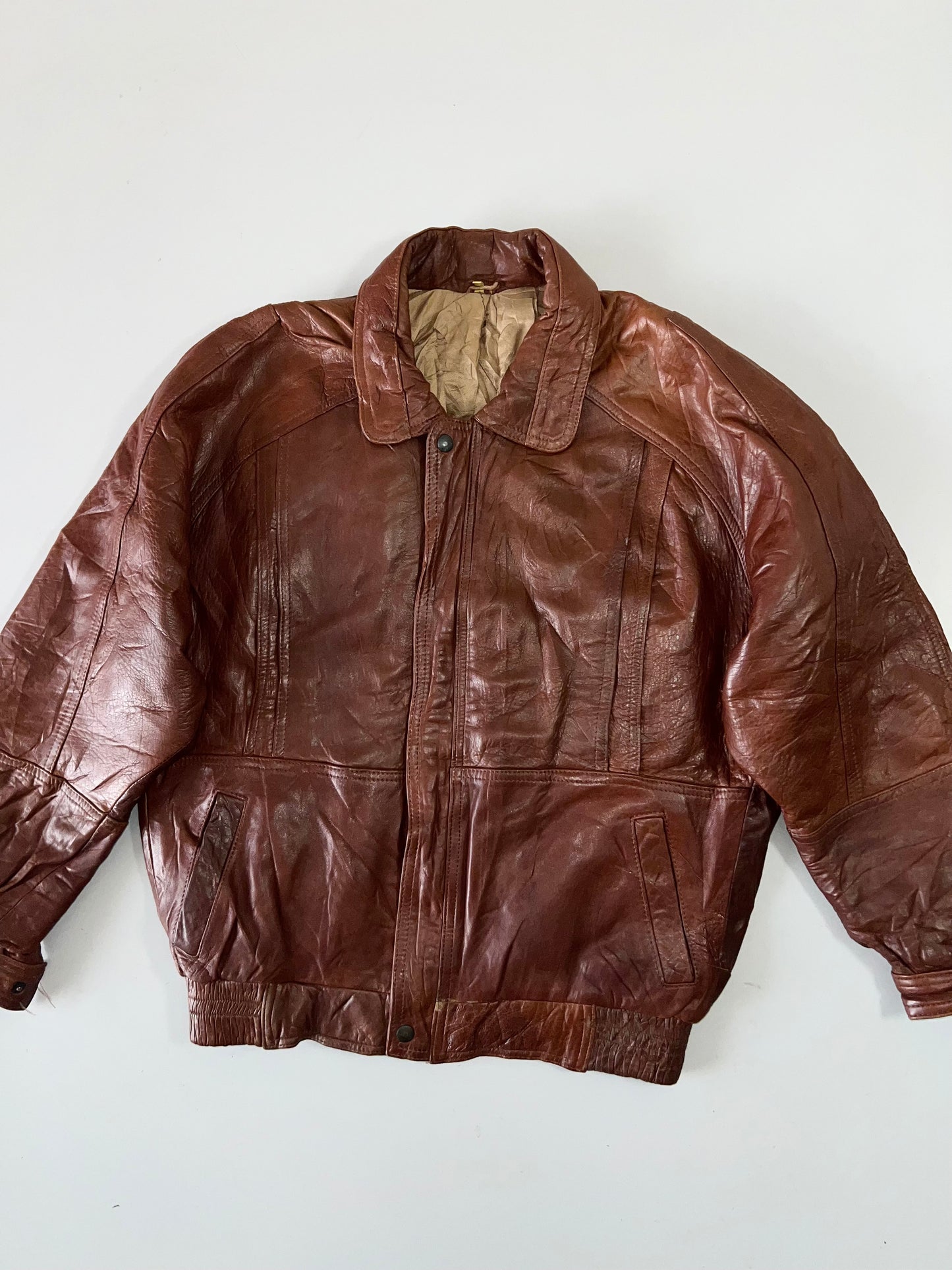 !                                                                                                                                                                                                                     Super Premium Original Leather RARE (M/L)