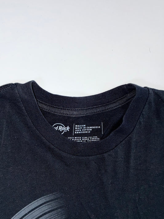 Hard Rock Cafe Paris Vinyl Record Graphic 100% Cotton Tee – (M)