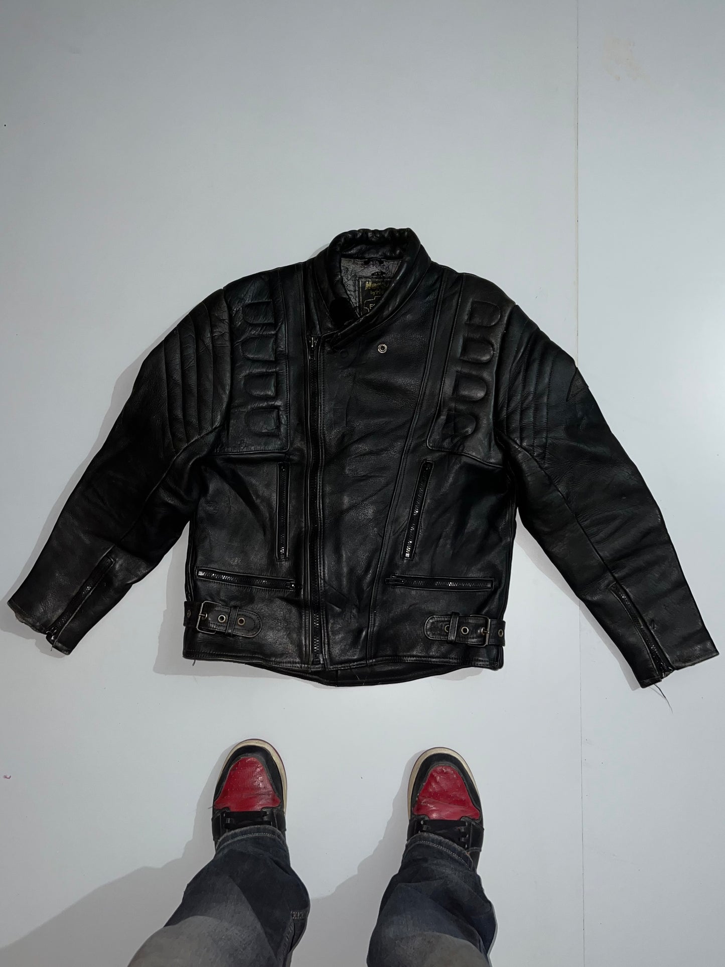 A *Super Premium Original Leather (RARE PADDED) (S/M)