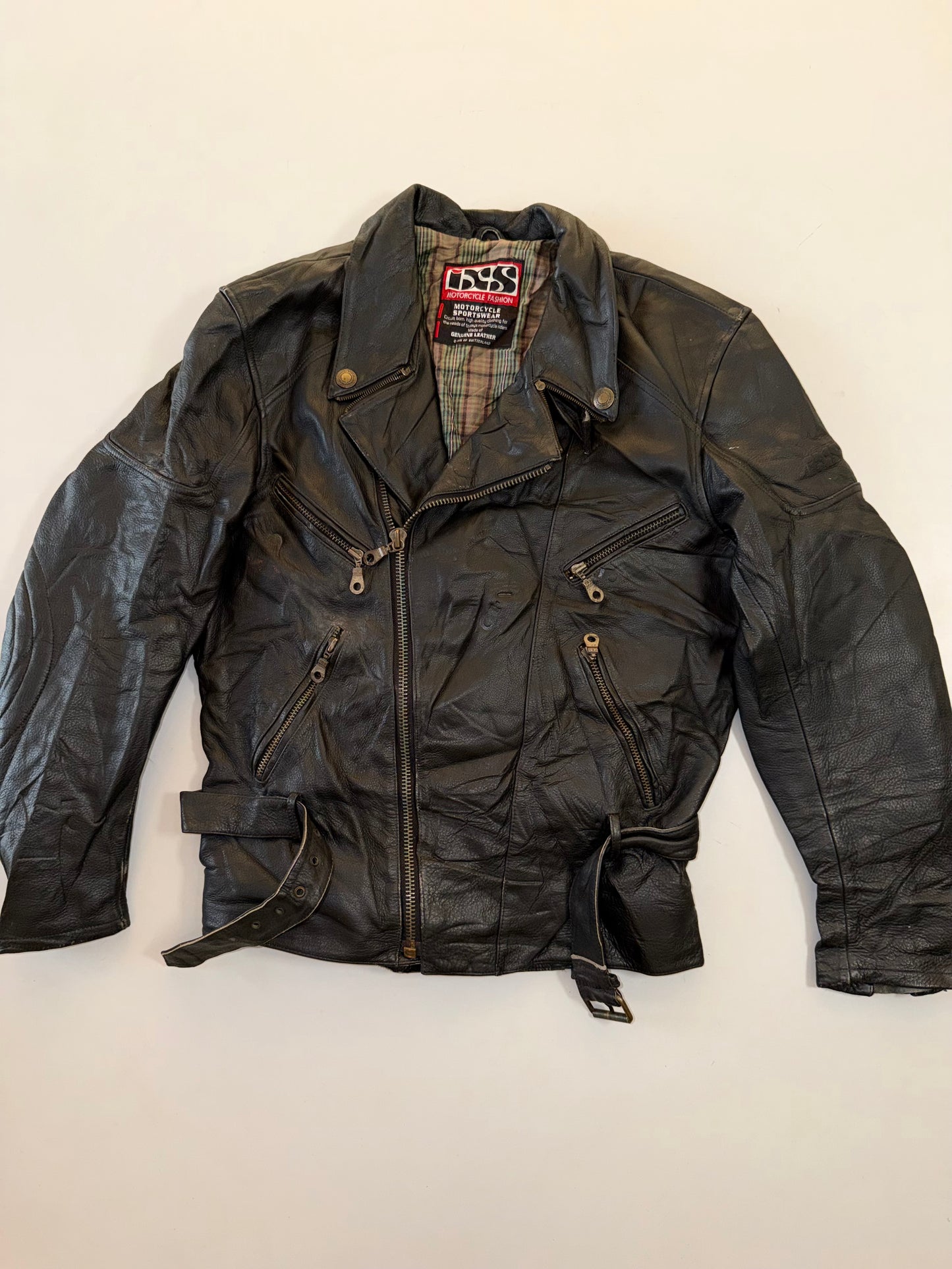 !                                Ultra Premium Original Leather (RARE) (L)