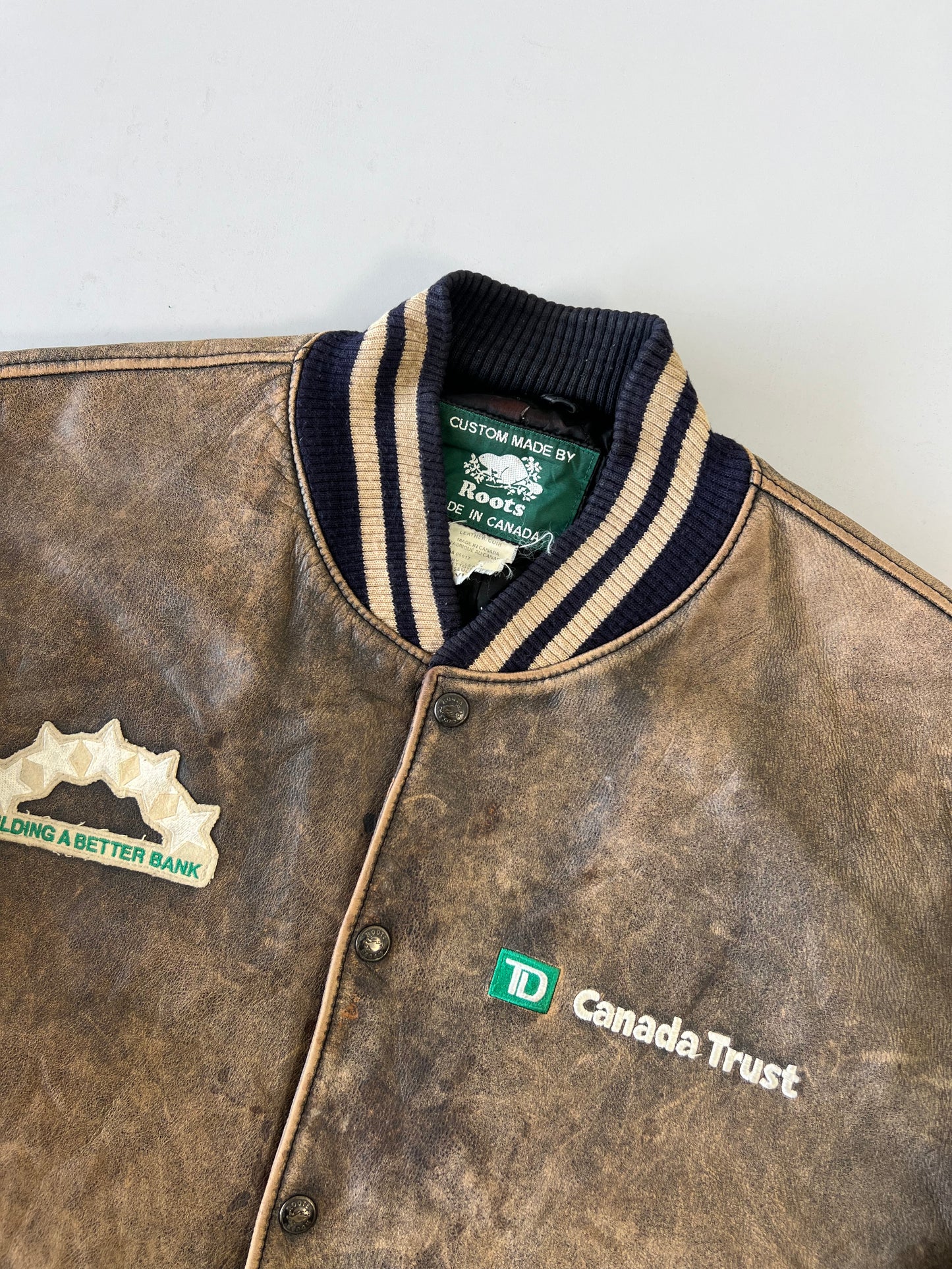 !                                             Roots Canada Original Leather Jacket (XL/2XL)