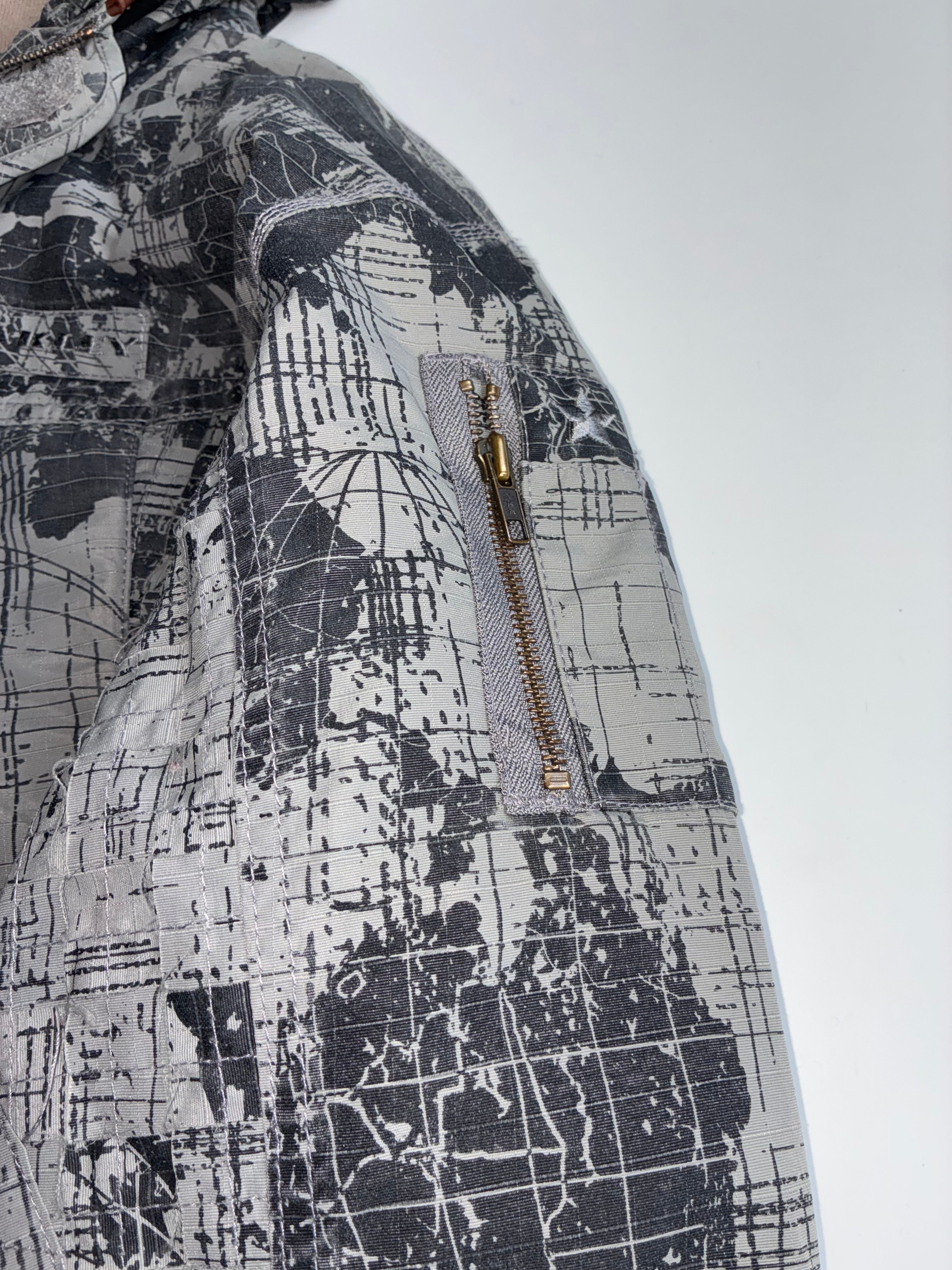 Vintage Oakley Archive Map Print Fur Hood Technical Parka Jacket