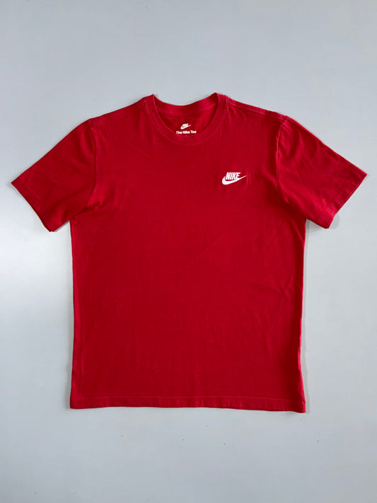 Nike | Sportswear Club Tee | University Red (M)