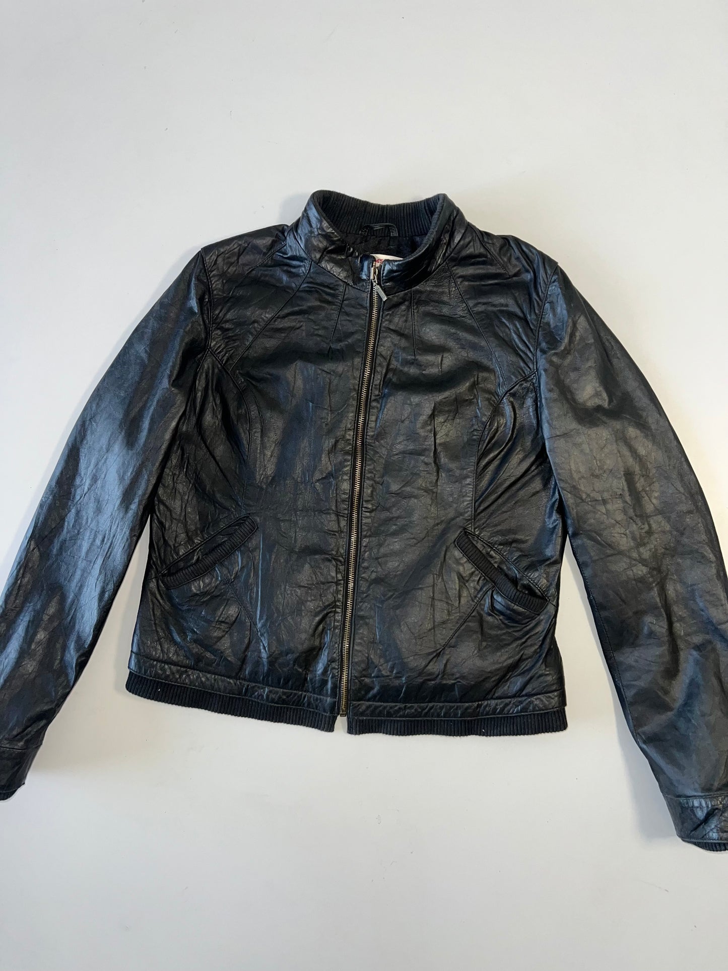 Z                 Super Premium Original Leather (S)