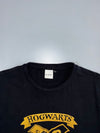 Harry Potter | Hogwarts Crest Tee | Black/Gold (XL)