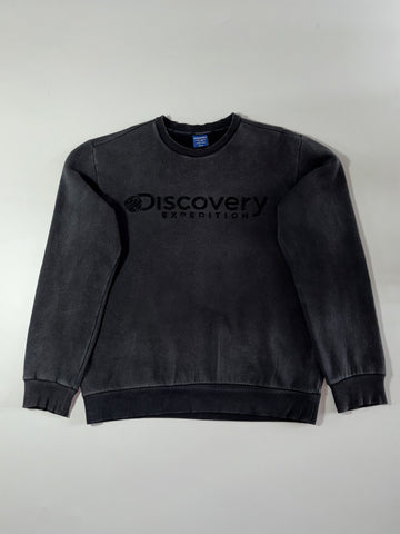 Discovery Expedition Embossed Logo Fleece Sweatshirt – Washed Black (XL)