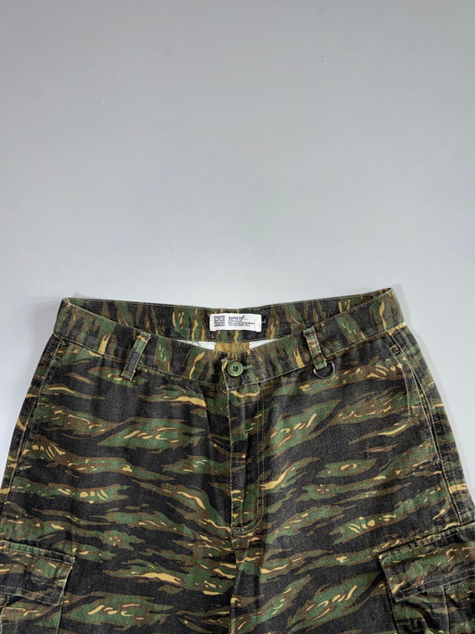 Supretu Tiger Camo Cargo Shorts (W:28|L:20)