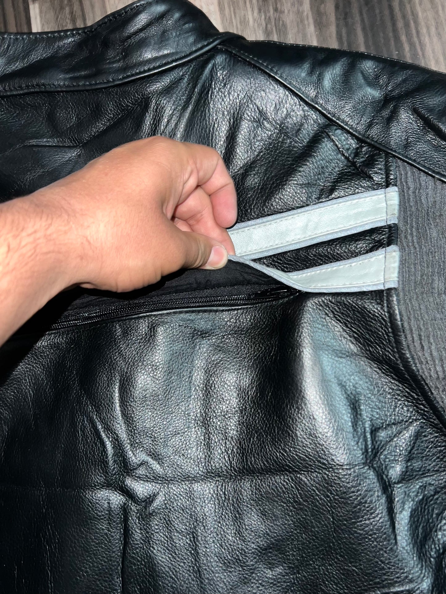 Ultra Premium Leather(BOGO) L/Xl (hidden pockets)