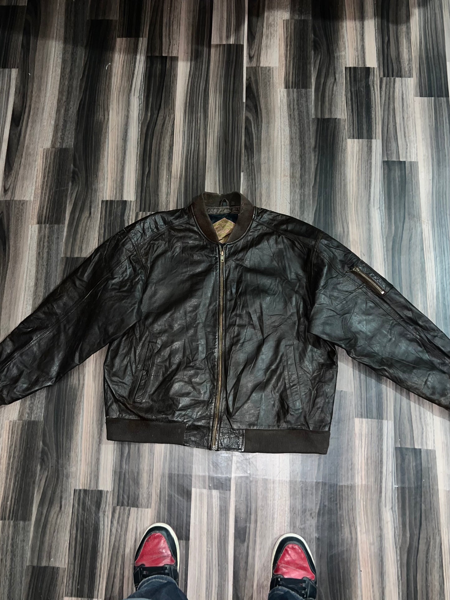 Z Premium Leather (Buy one get one free) L/Xl/2XL
