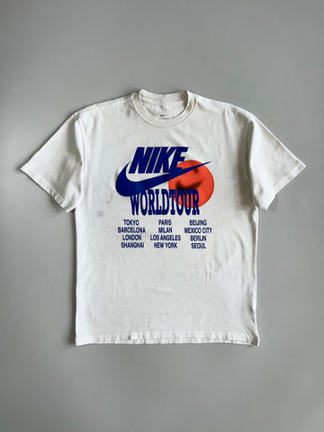 Nike World Tour Graphic T-Shirt (M)