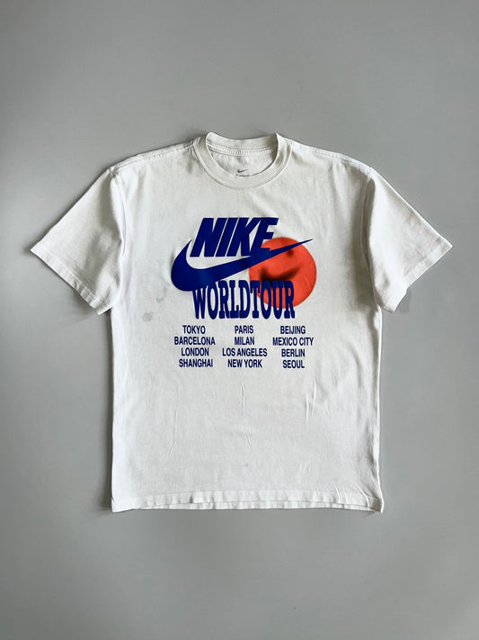 Nike World Tour Graphic T-Shirt (M)