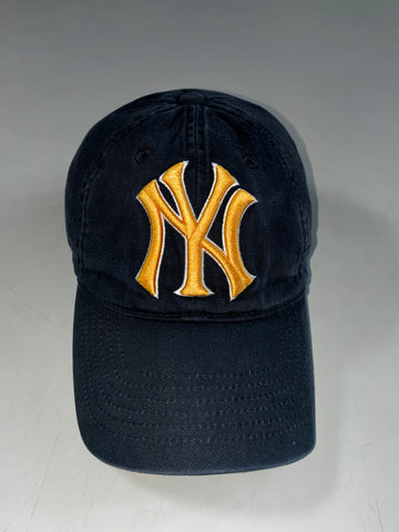 NY Yankees Navy Gold Embroidered Logo Baseball Cap – Vintage Korea Tag (Adjustable)