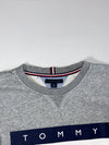 Tommy Hilfiger Big Flag Logo Crewneck Sweatshirt – Heather Grey (S)