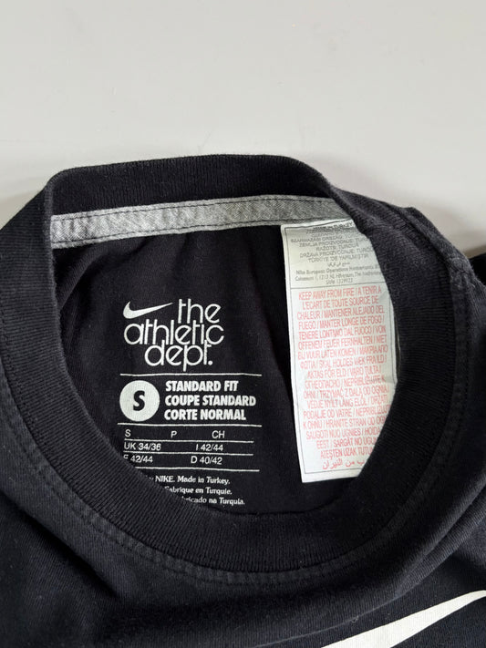 Vintage Nike’s Premium Original T-shirt (M)