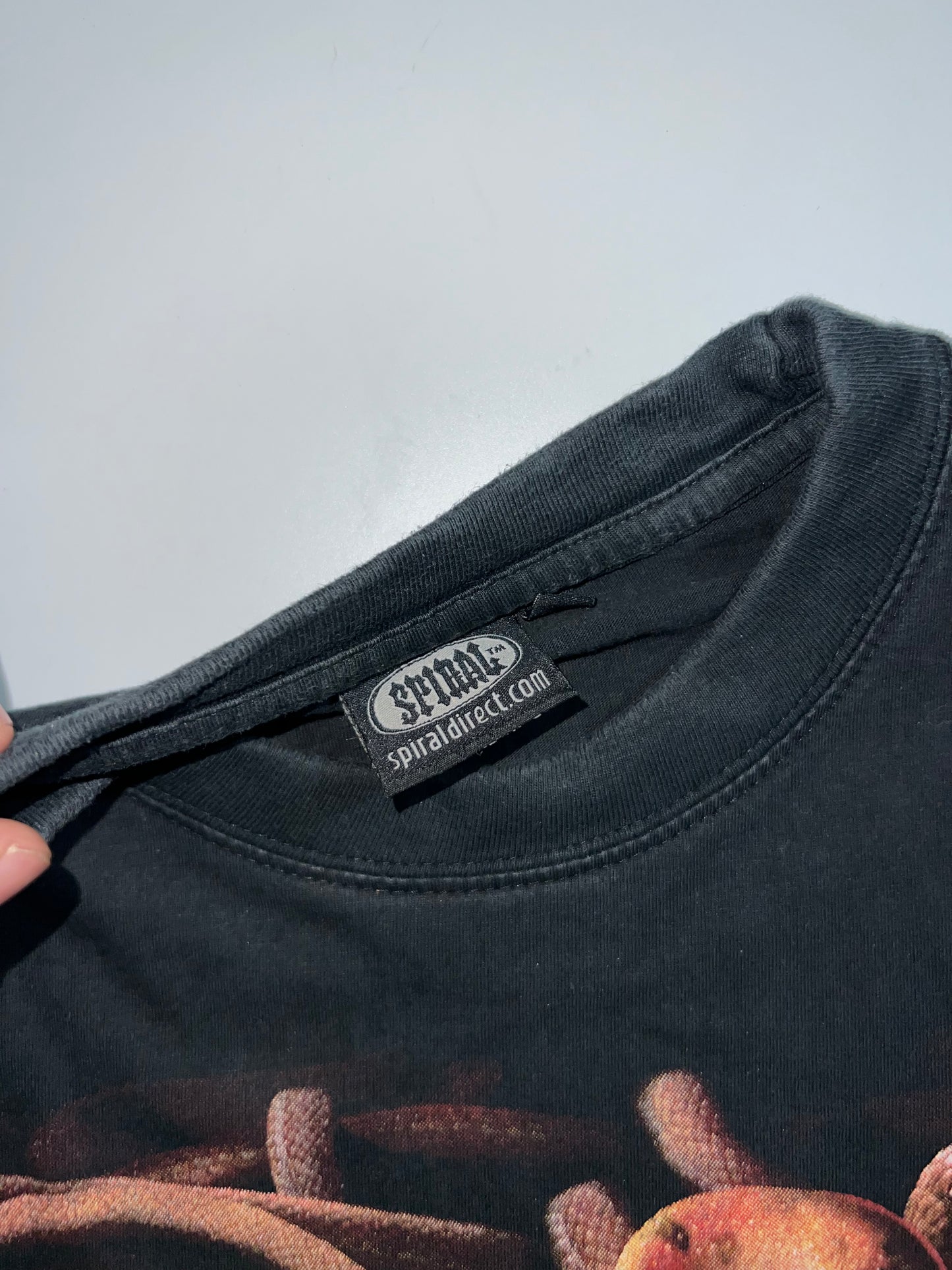 !                                             Spiral 'Snake Pit' Long Sleeved T-Shirt (GOTHIC) Size - (M/S)