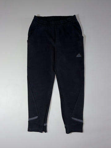 Adidas Black Tapered Joggers (W:33) (L:39)