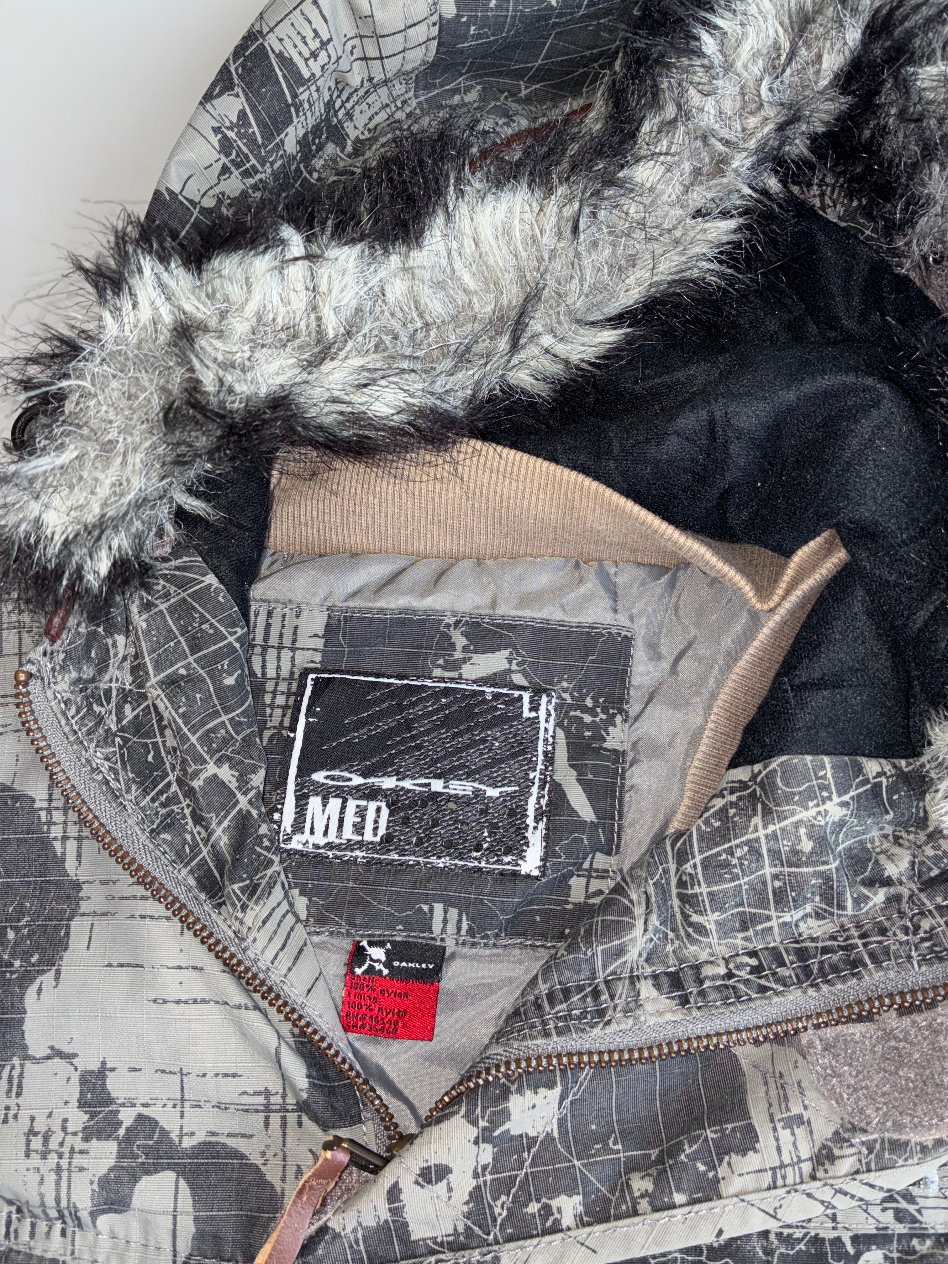 Vintage Oakley Archive Map Print Fur Hood Technical Parka Jacket