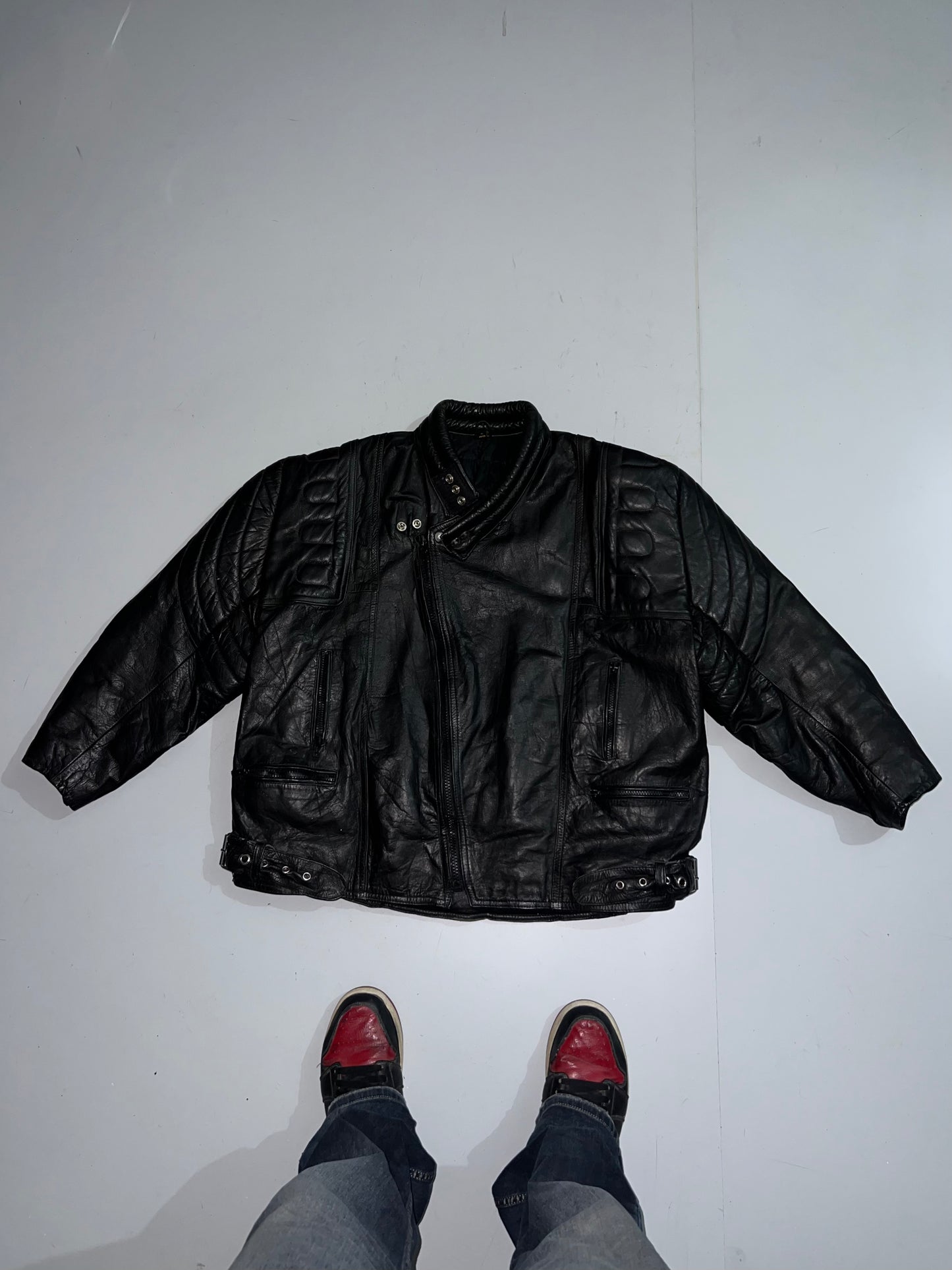 A *Super Premium Original Leather (XL/2XL)