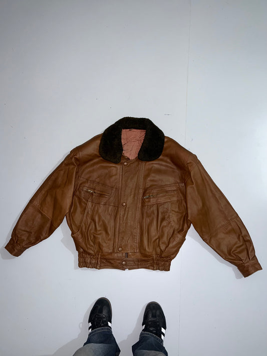 !               Super Rare Designer Original Leather (XL)