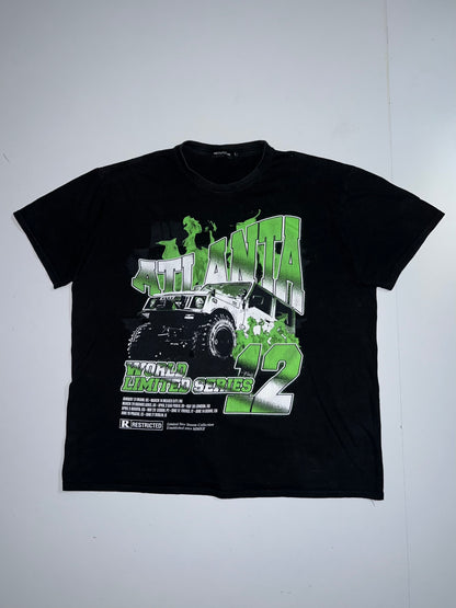 !                                                                                                            Authentic Vintage Tee Size - (L)