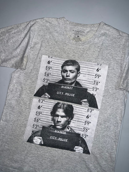 !                                                                    Premium Vintage tee (M/L)