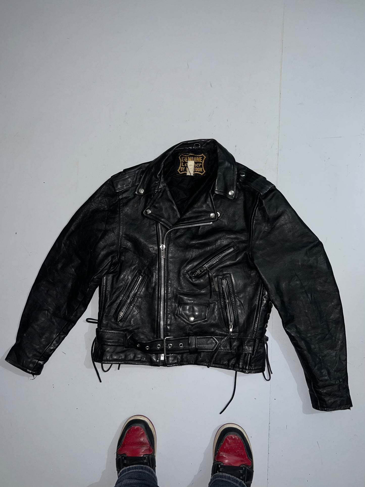 Zuper Premium Original Leather (S/M)