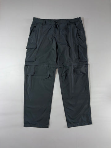 Columbia Convertible Utility Cargo Hiking Pants (W:43) (L:44)