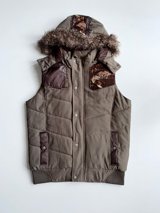 Big Train Osaka Japanese Dragon Embroidered Hooded Puffer Vest – Olive (M)