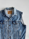 Levi’s | Cut-Off Sleeveless Trucker Vest | Light Wash Denim (L/XL)
