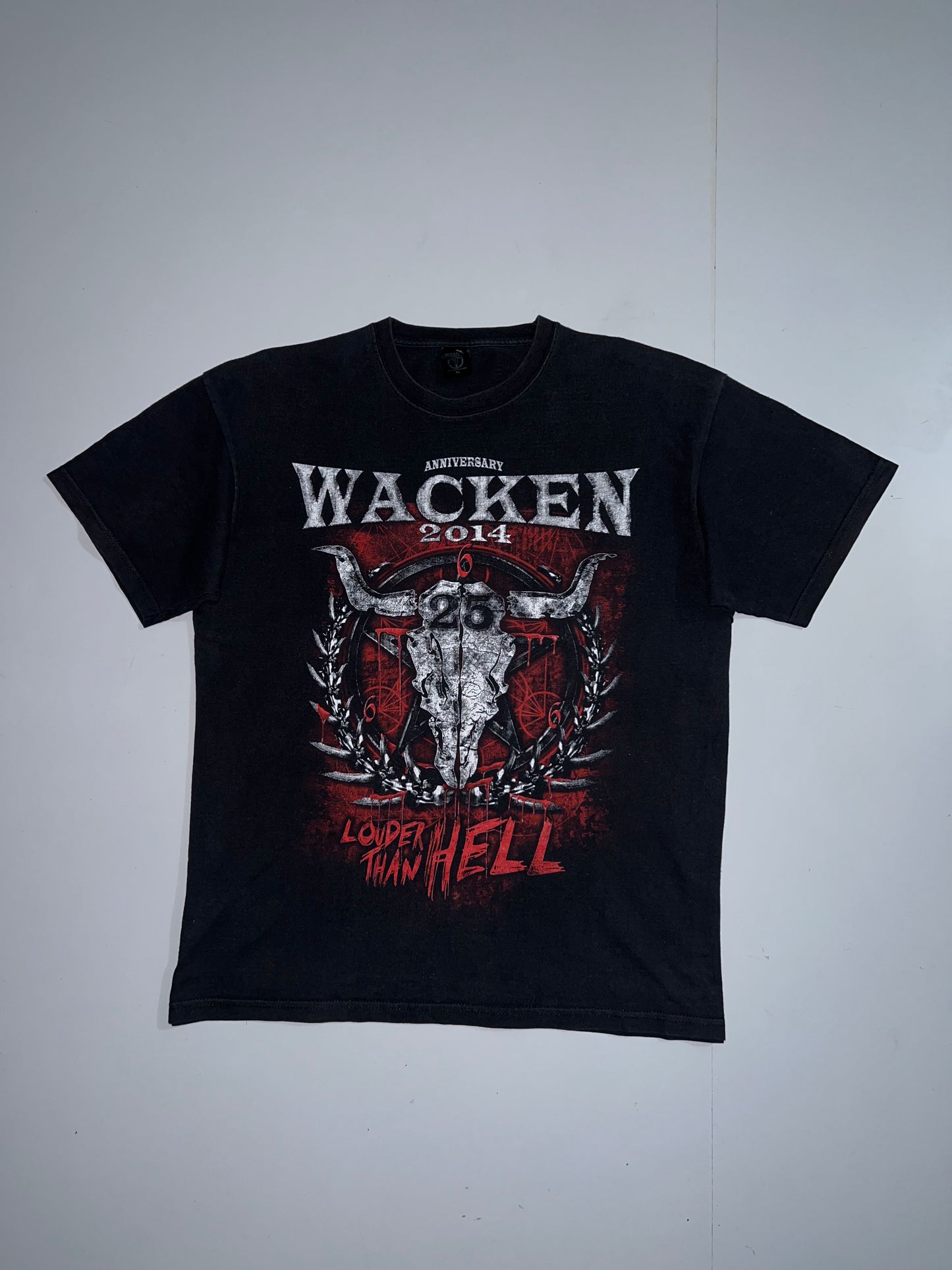 !                           Vintage Wacken 2014 Band Authentic Tee Size - (XL)