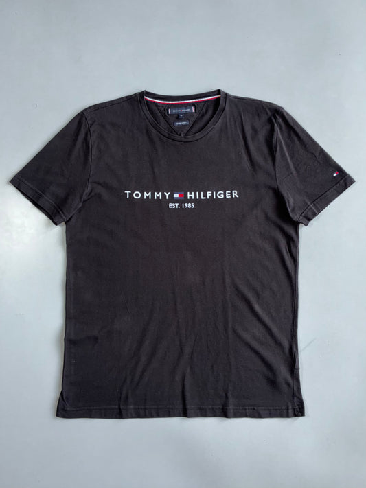 Tommy Hilfiger Est. 1985 Logo T-Shirt (L)