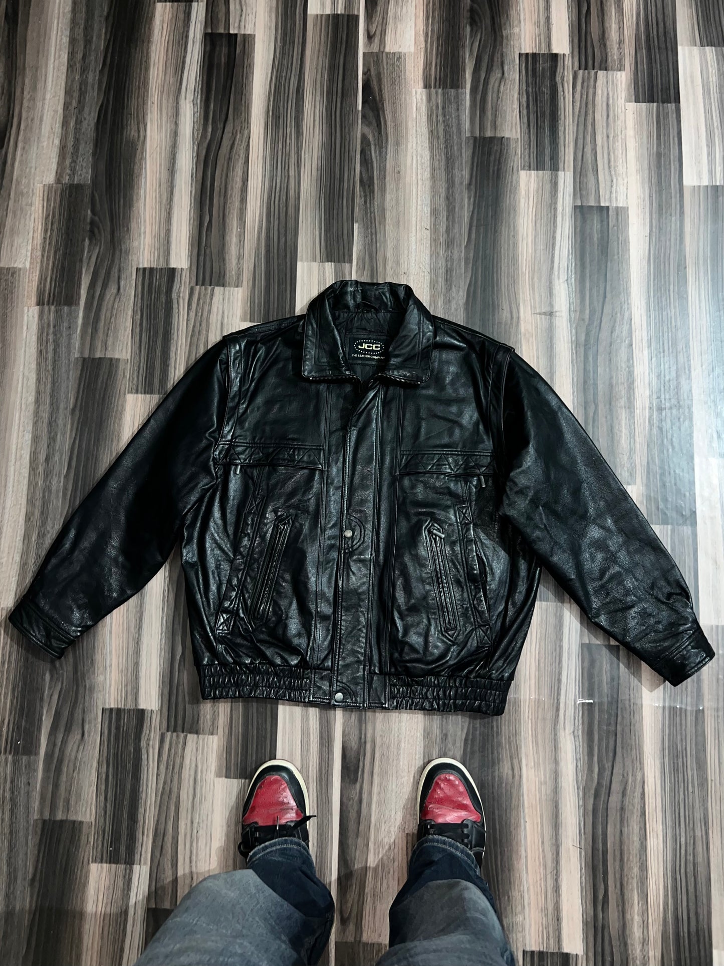 ZDETACHABLE ARMS Super Premium Original Leather  (XL/2Xl)