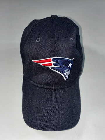 New Era 39Thirty New England Patriots Navy Cap – NFL Sample Piece, (60cm)