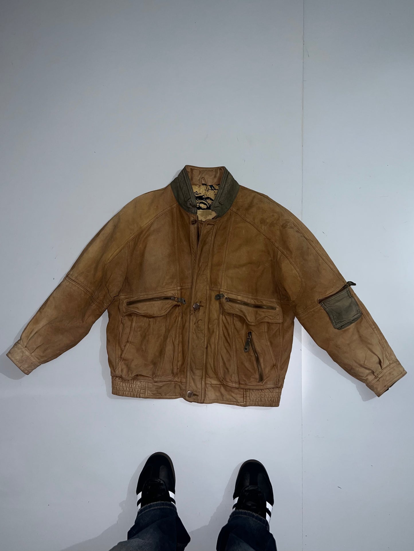 ! ! ! Super Premium Original Sued Leather (L)