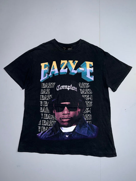 !                                                                         Bershka EASY-E Original Tee (L/M)