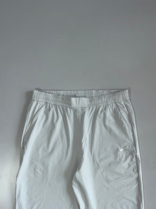 Nike Light Grey Tapered Training Pants (W:32|L:40)
