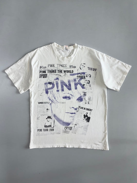 P!nk | “Funhouse Tour 2009” Vintage Concert Tee | White (L)