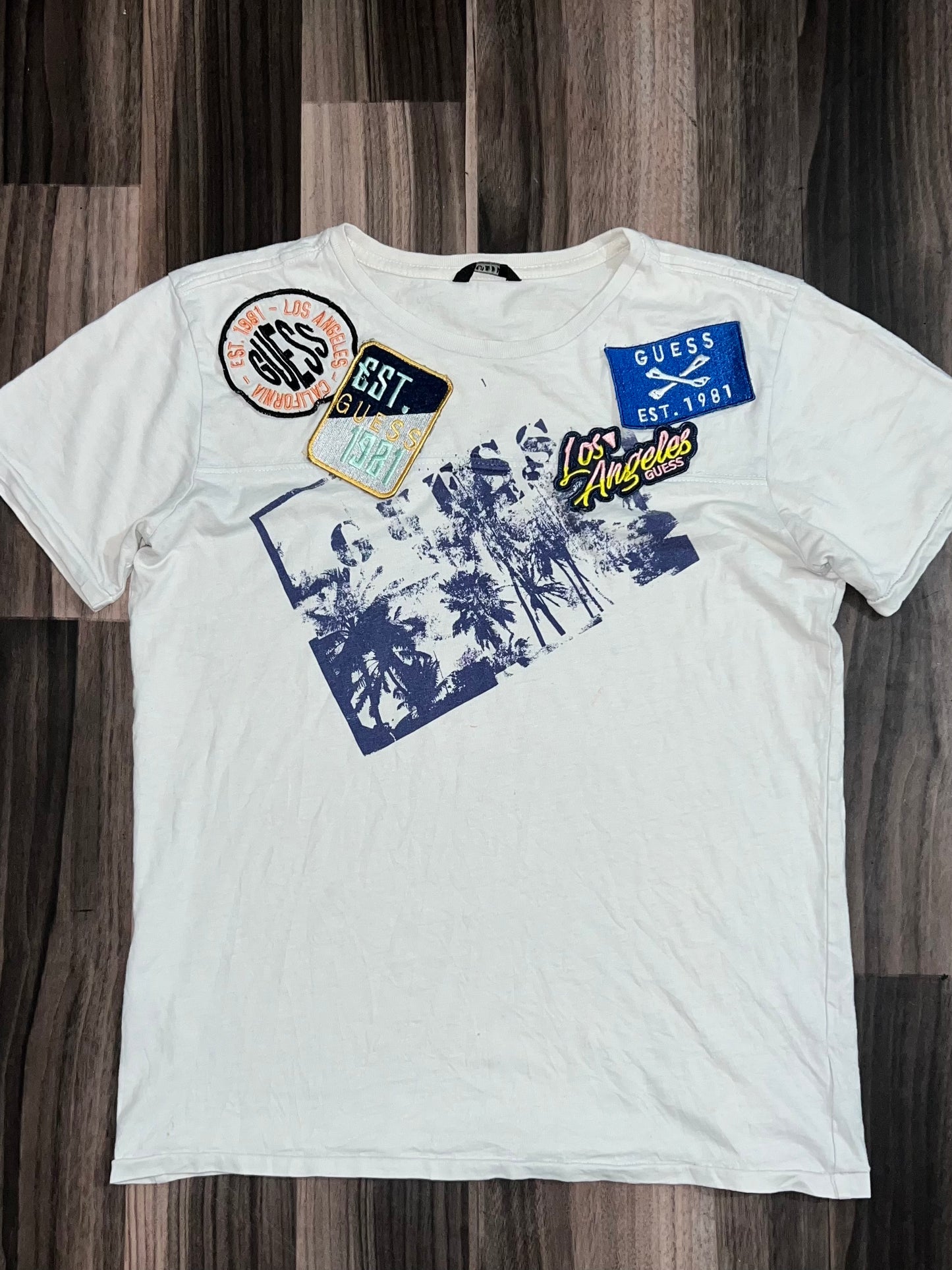 A *Original Guess Tee (XS)