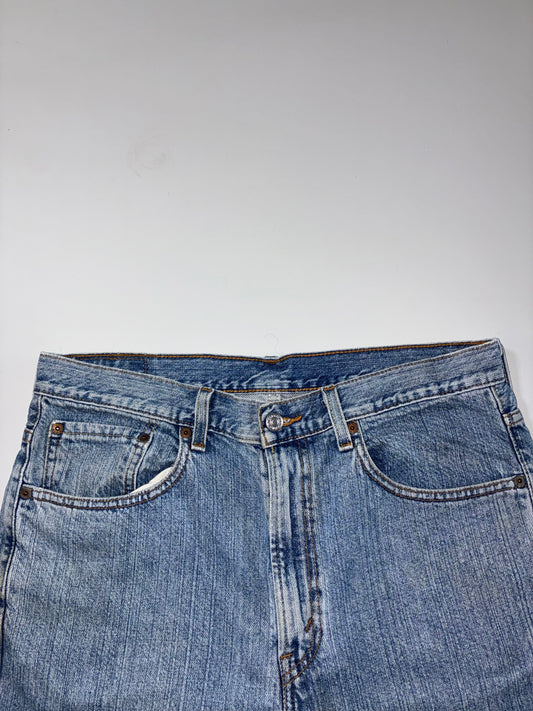 Levi’s 505 Denim Shorts (W:35) (L:23)