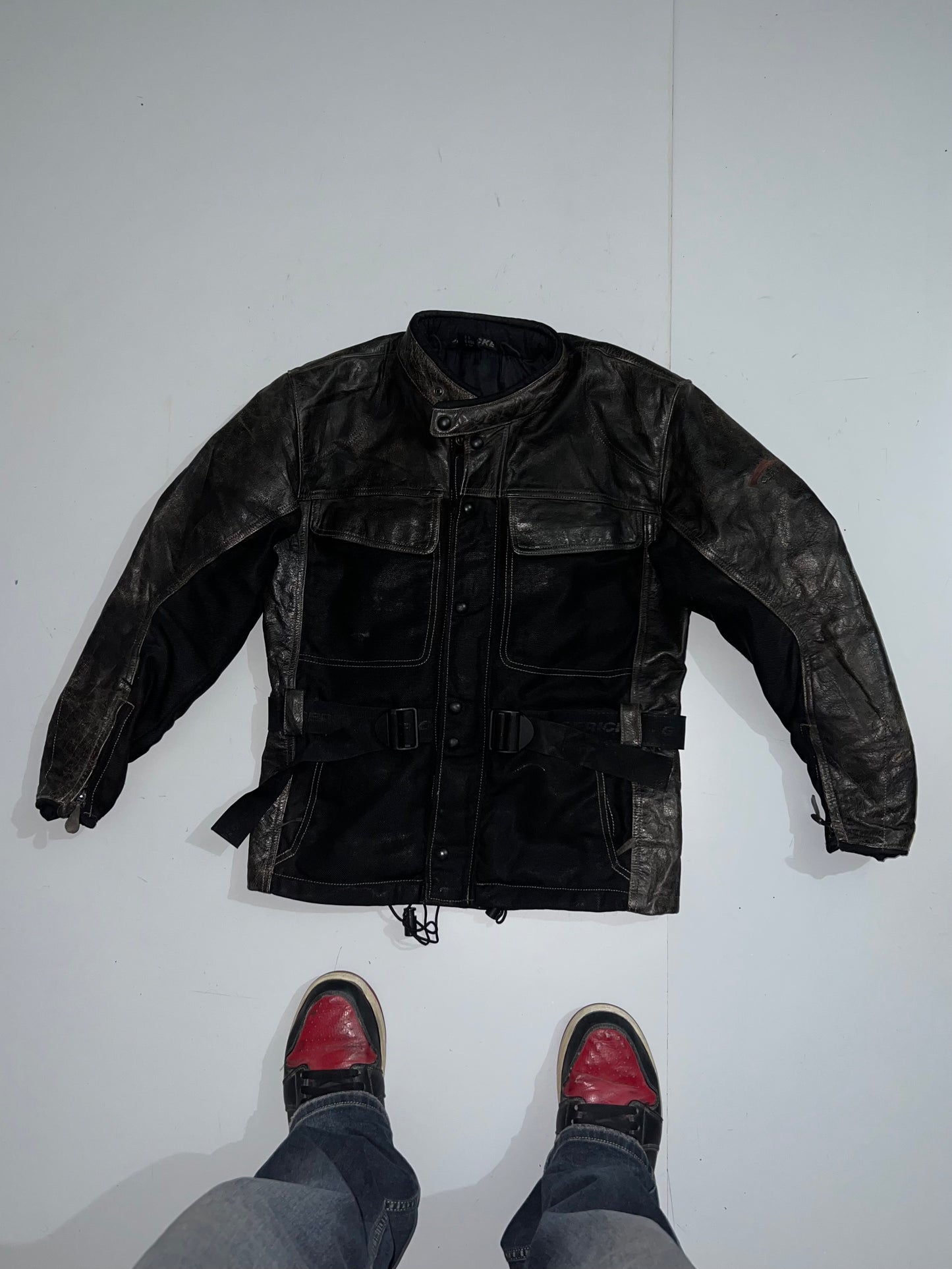 Zuper Premium Original Leather Jacket (M/L)