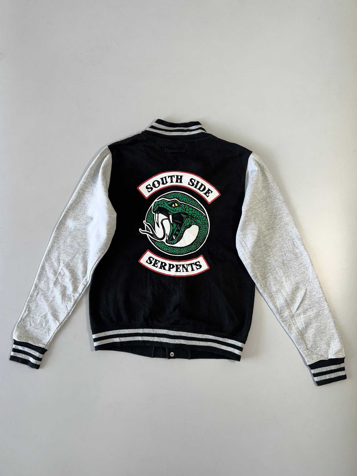 !                                                                                                                                                                             Riverdale Authentic Varsity Jacket (M)