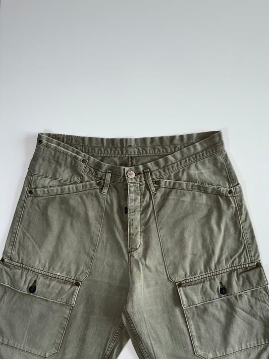 Levi’s Vintage Olive Cargo Shorts (W:34|L:23)