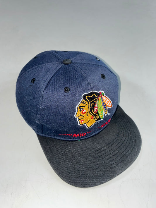 Vintage NHL Chicago Blackhawks Embroidered Navy & Black Snapback (Adjustable)