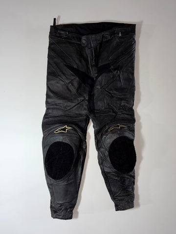 Alpinestars Genuine Leather Armored Motorcycle Racing Pants – Black Knee padded (W:38) (L:38)