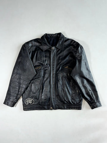 Vintage 90s Black Leather Bomber Jacket – Embroidered Logo Patch, Zip Chest Pockets (XL)