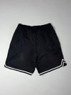 Vintage Nike Black Mesh Basketball Shorts (W:32) (L:20)