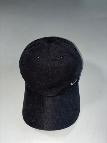 Nike Heritage86 Black Cap – Metal Swoosh Logo (Adjustable)