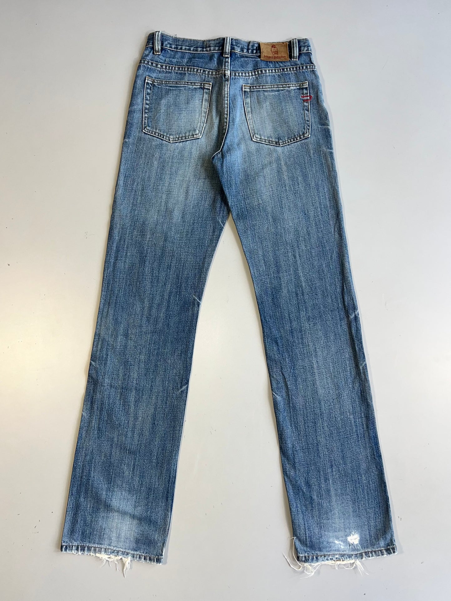 !                   Vintage Diesel Industry Original Denim (W-30,L-44)
