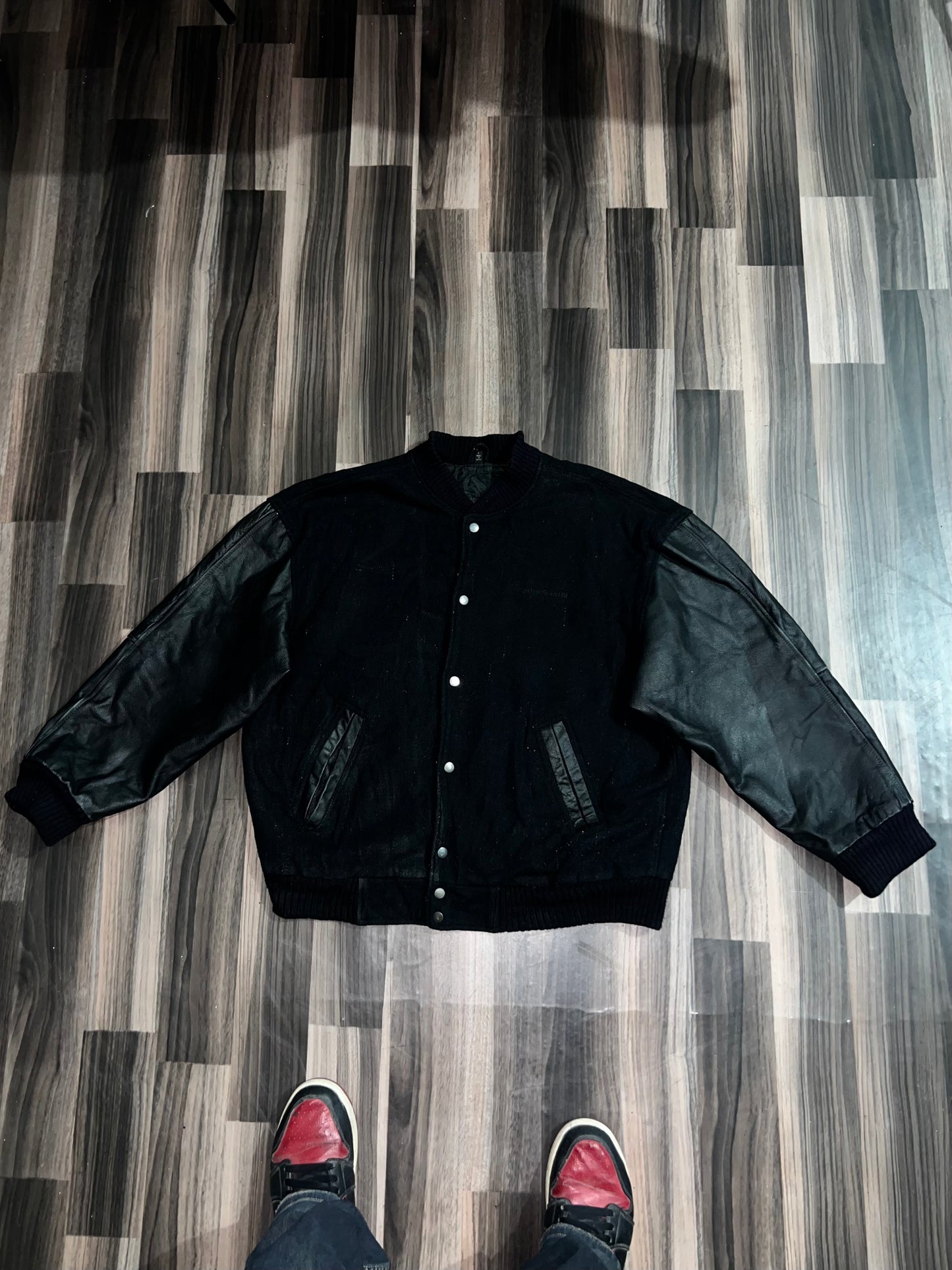 ZPremium Leather Sleeves(Buy one get one free) L/XL